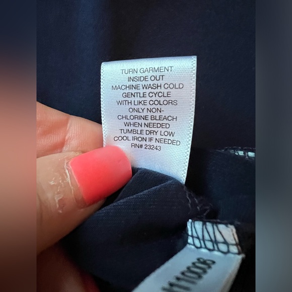 New York & Company Black Chiffon Sleeveless Pleated Keyhole Front Blouse - Picture 8 of 9